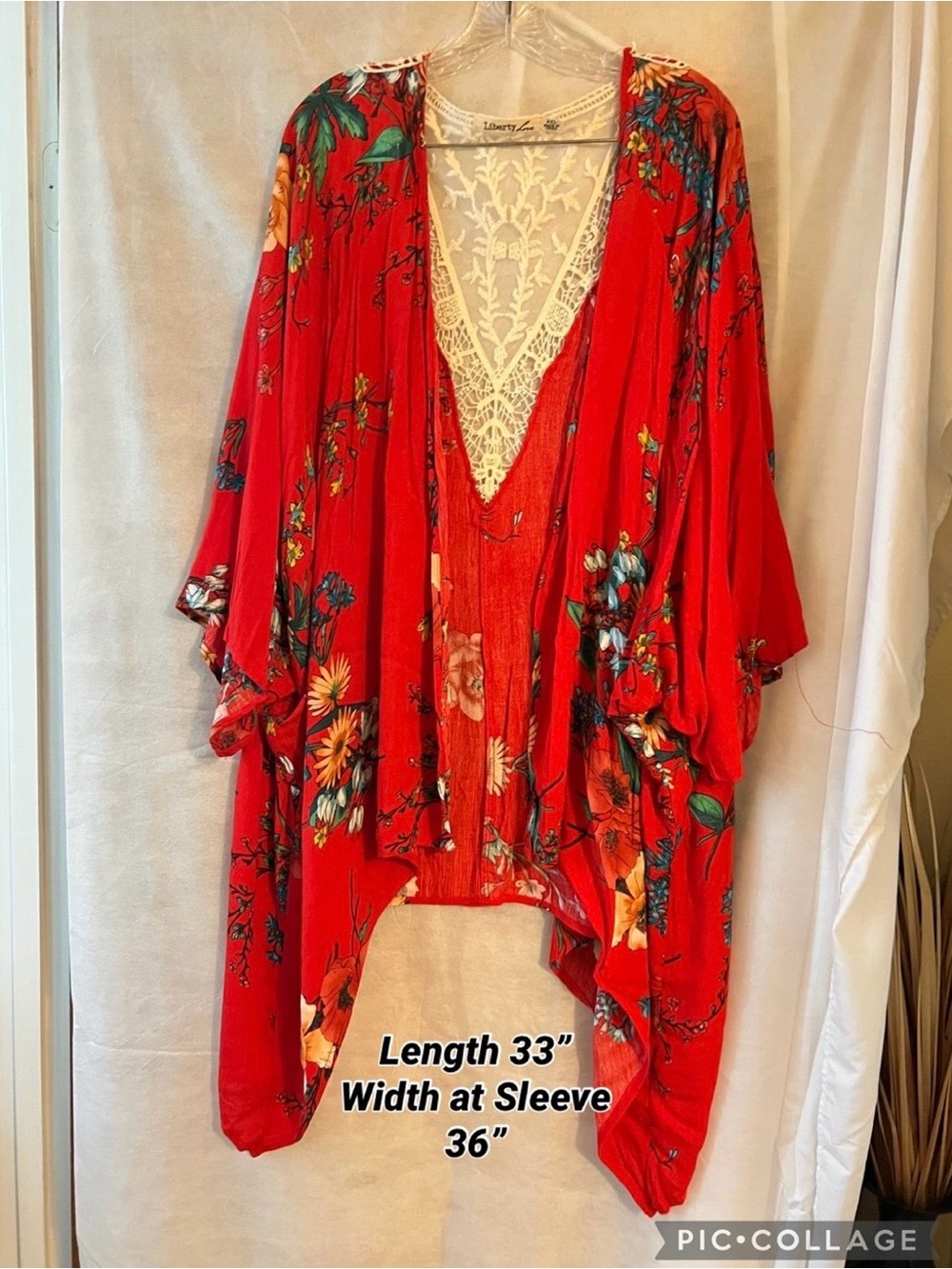 NWOT Red Floral Kimono with Lace Trim 2X